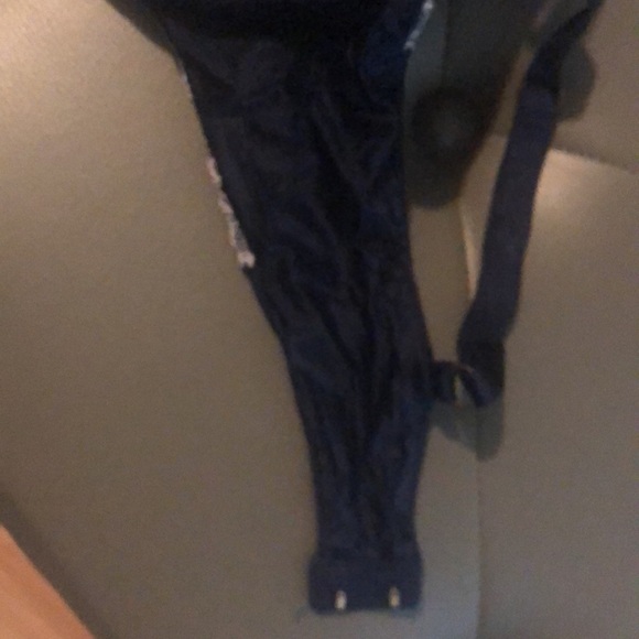 Victoria Secret bra size 36c bombshell - Picture 4 of 6